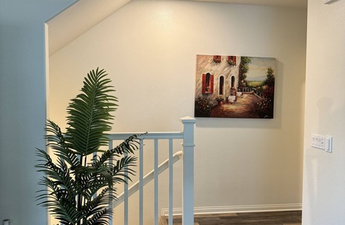 Downey House | Vacation or Business Trip