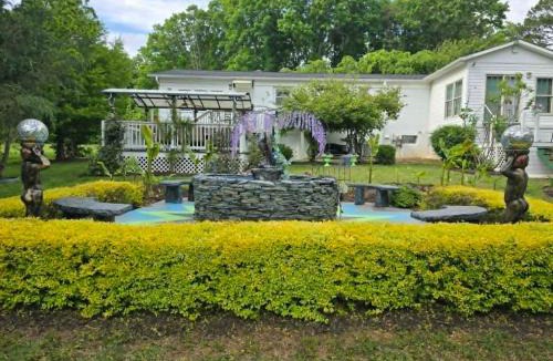 Mount Airy House | vacation paradise