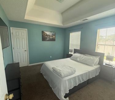 Jonesboro House | Vacation Paradise