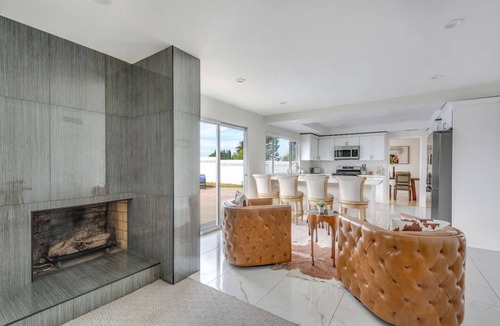 Mission Viejo House | VaCaTiOn! Pool | FirePit | PoolTable | CloseToFwy