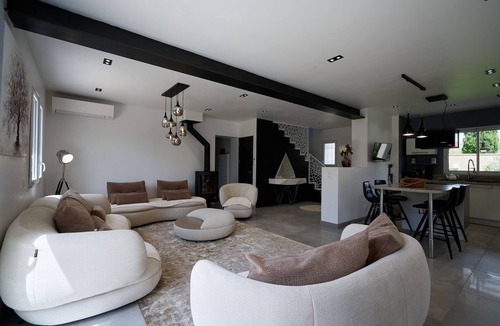 Aureille Villa | Vacation rental house with pool AUREILLE LS1-401