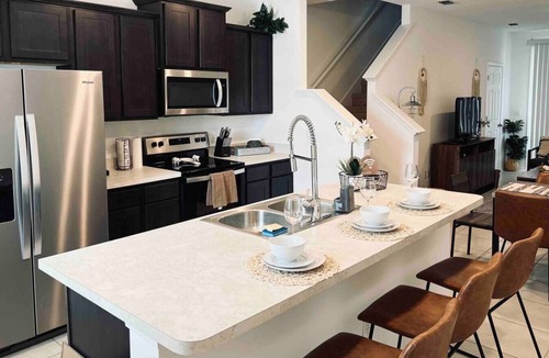 Baymeadows House | Vacation State of Mind