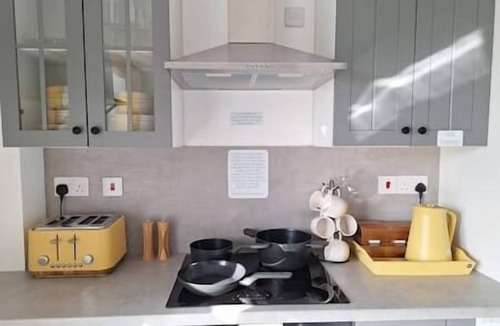 Northampton Apartment | Vacation Time at Sunny Waves