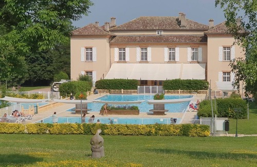 Lombez Villa | Vacation villa with pool and air conditioning