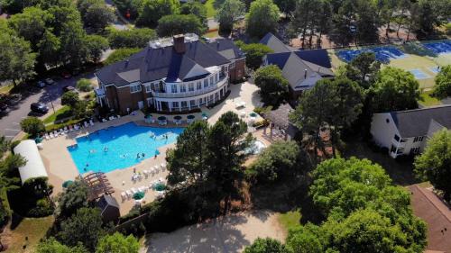 Berkeley Resort | Vacation Village at Williamsburg