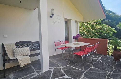 Gordola House | Vacation with a view – idyllic vacation home for 6 people with a magnificent vie