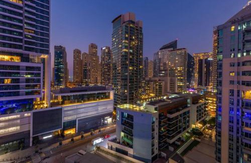Dubai Marina Apartment | Vacationer Holiday Homes I Stunning 4 Bed I 10 Min from Marina Mall