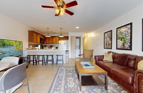 New Braunfels Condo | Vacationers Paradise in the Heart of NB -WW J203 *Free Tubes with Rental*