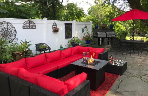 Ulster Park Hotel | VacationHouse