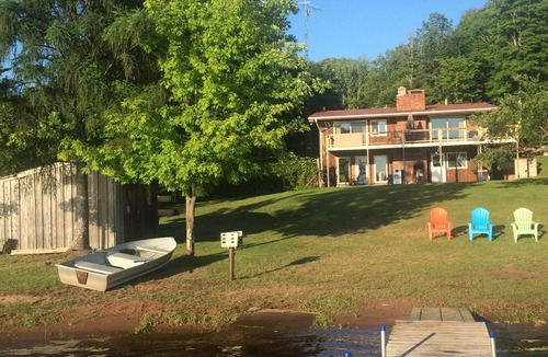 L'Anse Cabin | Vacationing @ "HERE ON THE BAY"