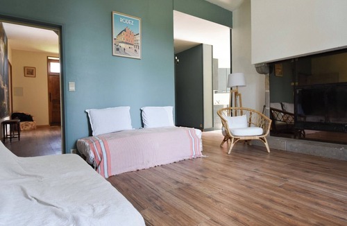 Flavin Other | Vacations at Château de Briane in a familiar and relaxing setting!