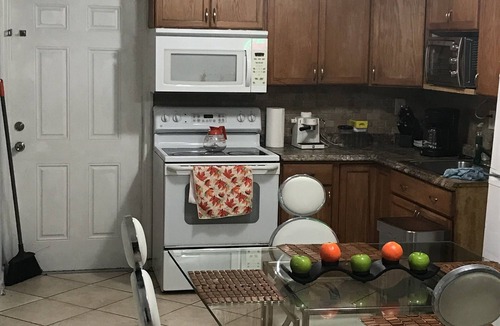 Hialeah Gardens House | Vacations1