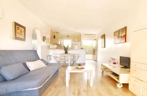L'Escala Apartment | VACAY L'Escala - Apartamento Ibiza