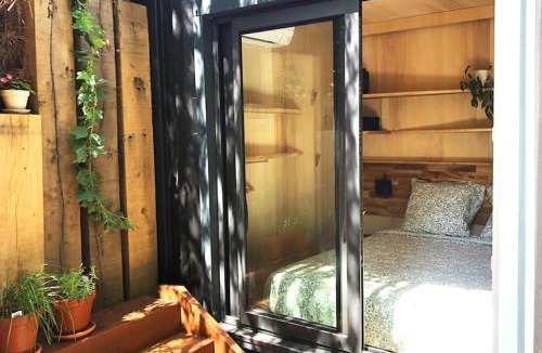 Saint-Brevin-les-Pins House | Vaimiti, cabane cosy sous les pins (50m de la plage)
