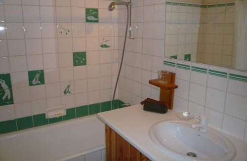 Val-d'Isere Apartment | VAL D'isere Centre Station