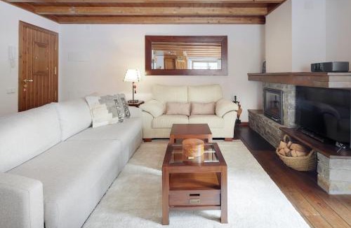 Baqueira Apartment | Val de Ruda 64 by FeelFree Rentals