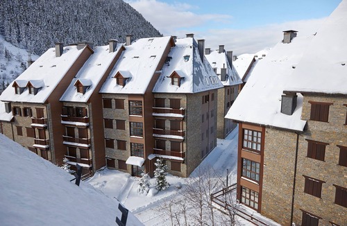 Baqueira Apartment | Val de Ruda Luxe 24 by FeelFree Rentals