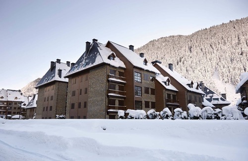 Baqueira Apartment | Val de Ruda Luxe 49 by FeelFree Rentals