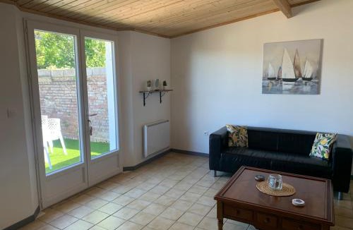 Ault House | Val et Mer House