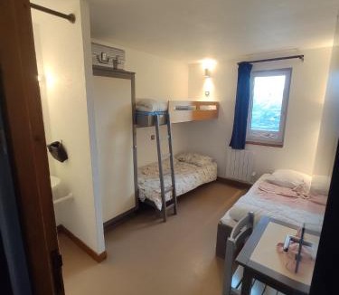 Genos Apartment | Val Louron Pied des pistes apartment 34 m² 5 pers