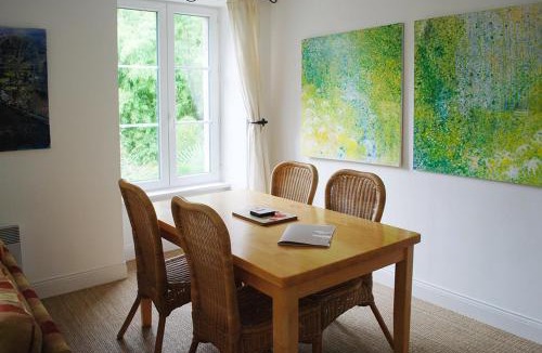 Lehon Apartment | Val Rive - Sisley Apartment