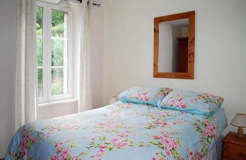 Lehon Apartment | Val Rive - Sisley Apartment