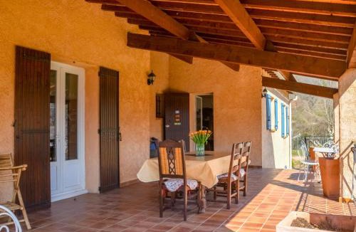 Beynes Apartment | Valansolette 3 Bed Appartment