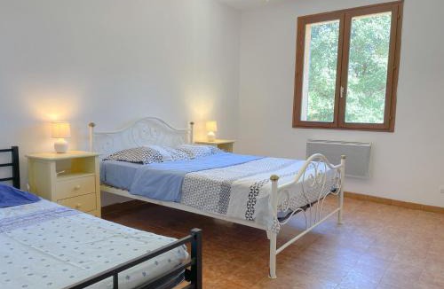 Beynes Apartment | Valansolette