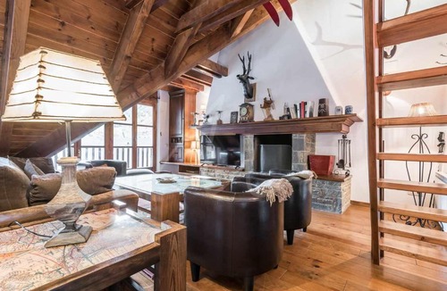 Arties Apartment | Valartíes by SeaMount Rentals