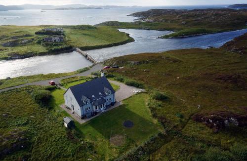 Ardroil House | Valasay Crofthouse
