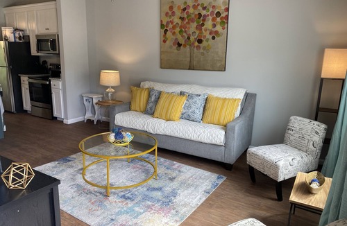 Valdosta Apartment | Valdosta Oasis: 2BR 2.5 BA near VSU and Downtown