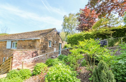Dronfield Cottage | Vale Barn