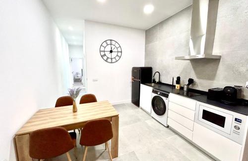 Pobles de l'Oest Apartment | Valencia Comfort Stay Near Metro, 2 Bed, 1 Bath