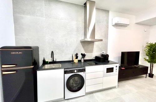 Pobles de l'Oest Apartment | Valencia Comfort Stay Near Metro, 2 Bed, 1 Bath