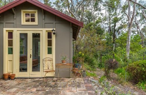 Yerrinbool House | Valencia Relax Swim and Spa