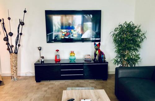 Quartier Branville Apartment | Valentin in Caen