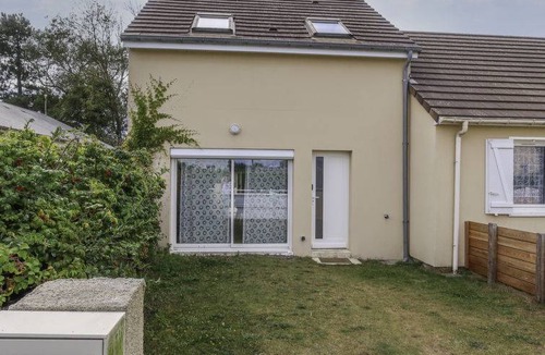 Denneville Apartment | Valentina