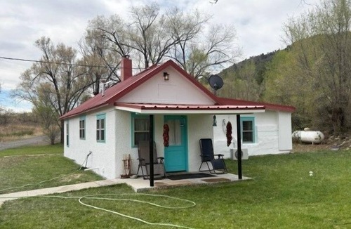 Raton House | Valentine's Northern New Mexico Mountain Ranch on Colorado Border by RedAwning