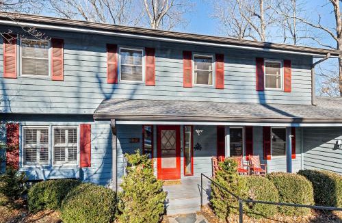 Lake Junaluska House | Valentine's Villa