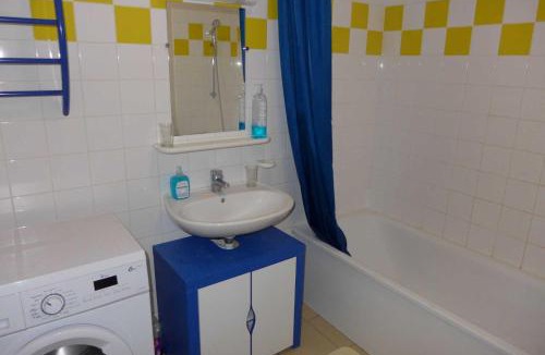 Froncles House | Valeriane