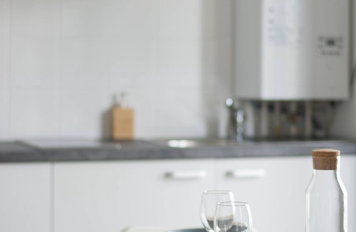Nord - Gare Apartment | VALERIE- Studio proche gare, Wifi, arrivée 24/24