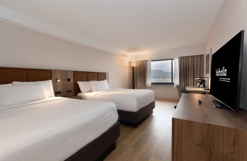 Thunder Bay Hotel | Valhalla Hotel & Conference Centre