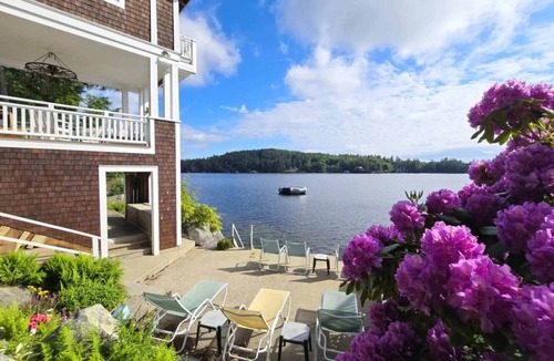 Sunapee House | Valhalla on Sunapee | Stunning Lakefront Escape