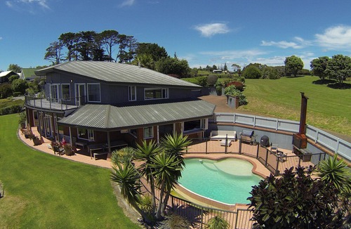 Waiheke Island House | Valhalla | Stay Waiheke