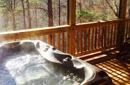 Mentone Cabin | VALKYRIE Secluded Romantic River Cabin River and Mountain Views Log/Stone Cabin