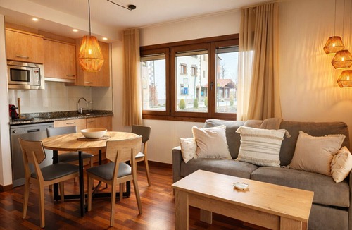 Mollo Apartment | Vall de Muntanyes - Costabona