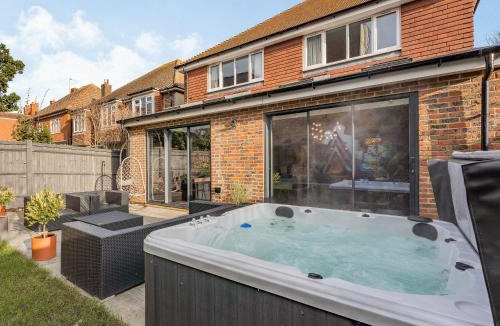 Hove House | Vallance House