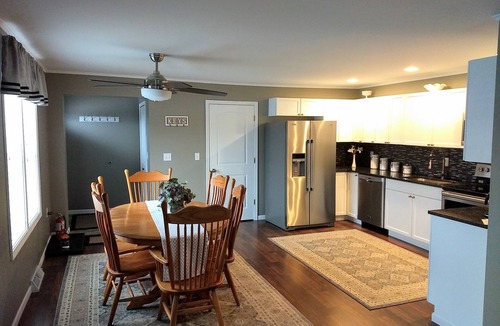 Interior Township Apartment | Vallee Creek Rentals (1).