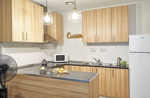 Sant Andreu de Palomar Apartment | valles bajos- Piso de 2 hab. - Sant Andreu
