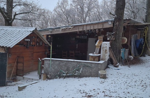 Souppes-sur-Loing Ski Chalet | Valley Chalet